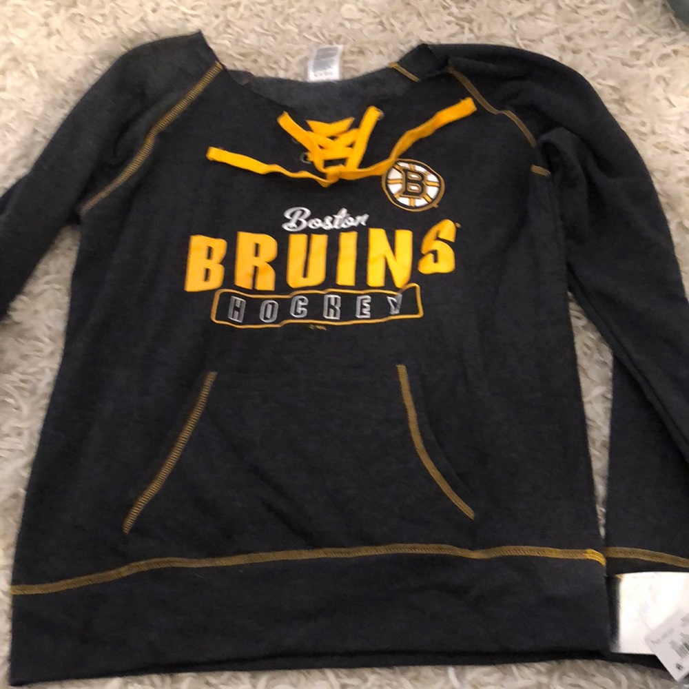 women’s bruins sweatshirt